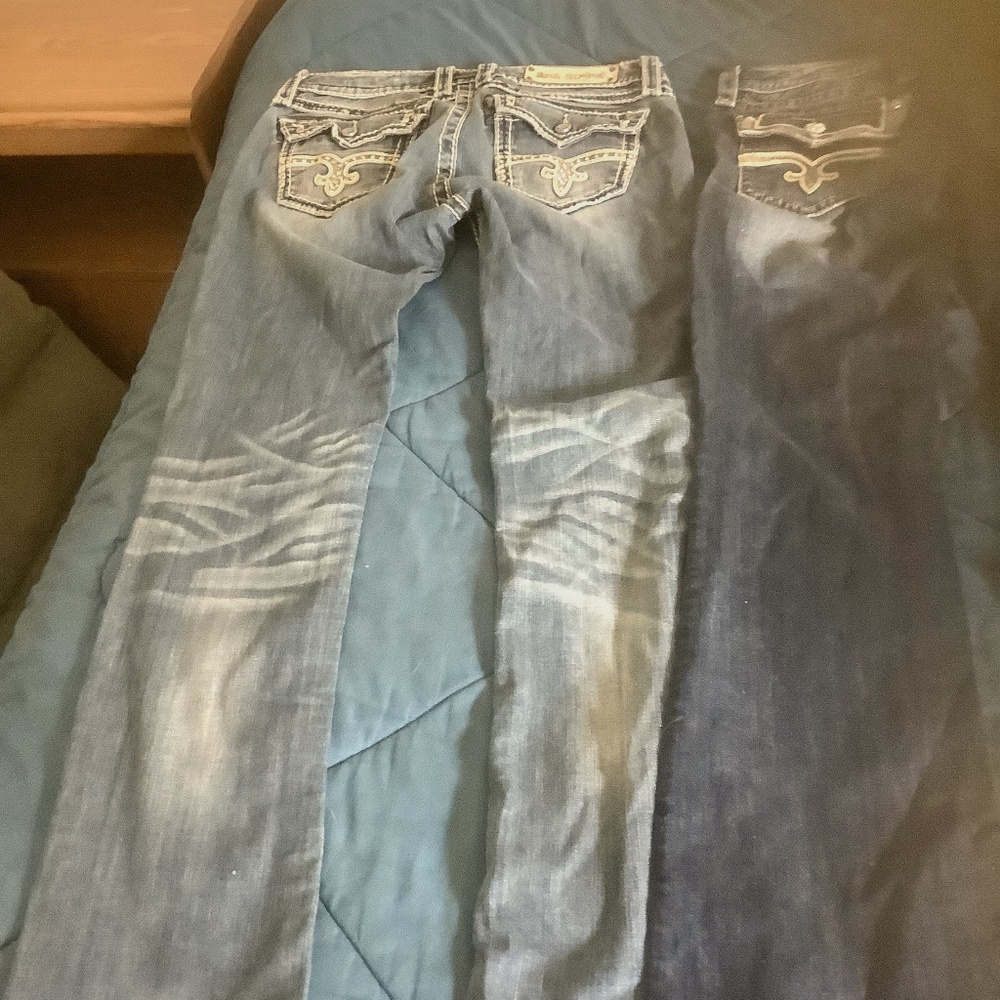 Vintage blue jeans x 4 and 1 bonus Barbie Jacket deni,